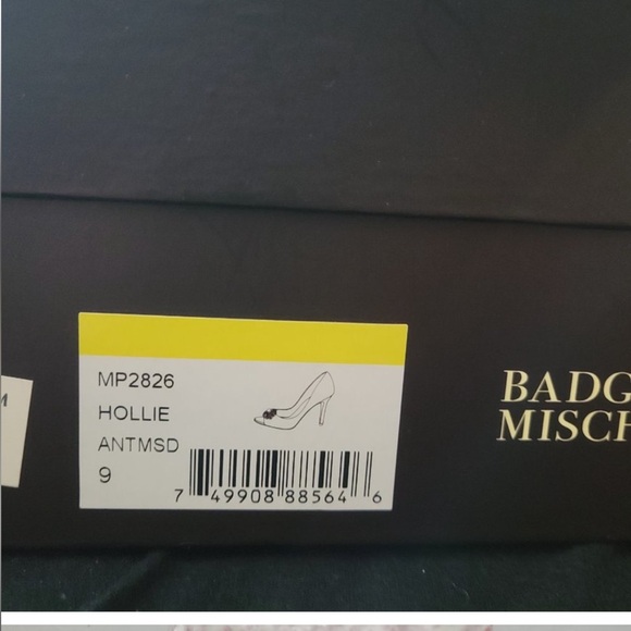 Badgley Mischka Opened Toe Shoes Size 9M - Picture 7 of 8